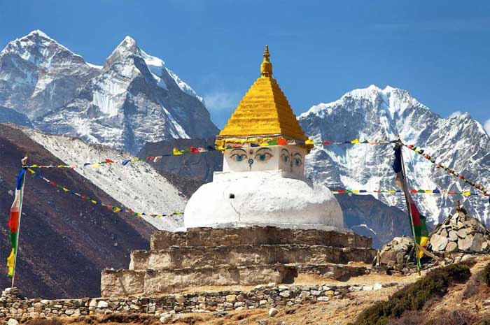 Paisaje montañoso Dingboche