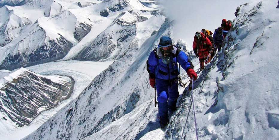 Expedición para subir al Everest